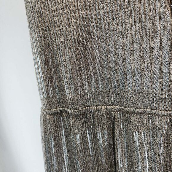 Bishop + Young Metallic Faux Wrap Dress Holiday Evening Size M - Picture 7 of 10